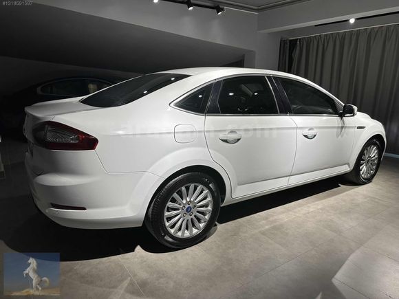 225 BİN KM DE FORD MONDEO TİTANİUM 6 İLERİ EMSALSİZ TEMİZLİKTE