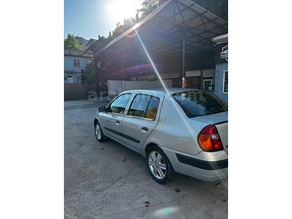2004 Model Renault Clio 1.4 Authentique 168.000 KM.