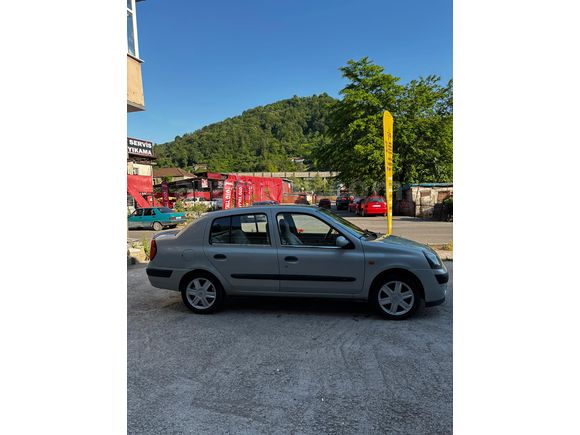 2004 Model Renault Clio 1.4 Authentique 168.000 KM.