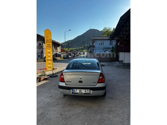 2004 Model Renault Clio 1.4 Authentique 168.000 KM.