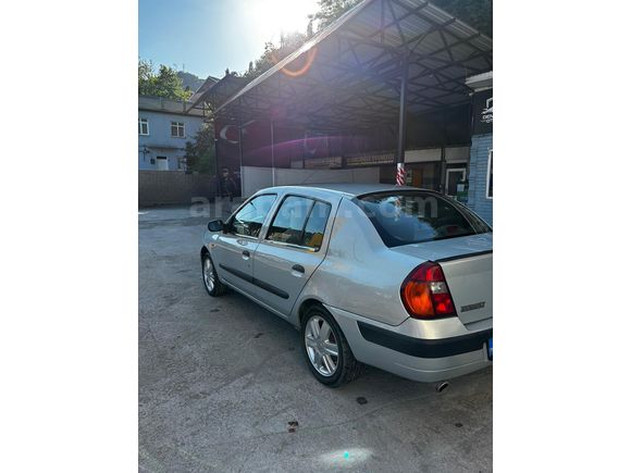 2004 Model Renault Clio 1.4 Authentique 168.000 KM.