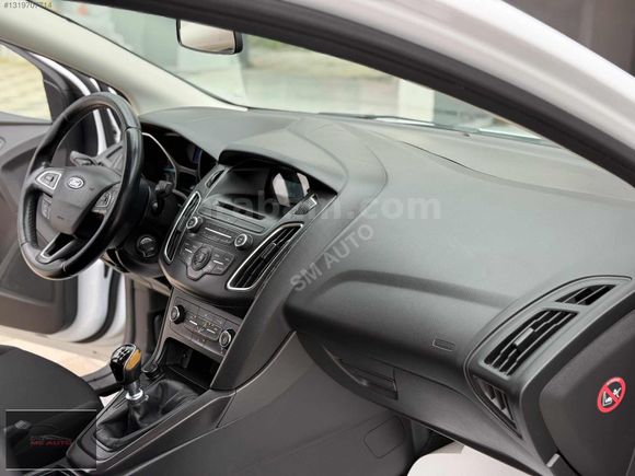 2016 HATASIZ FORD FOCUS