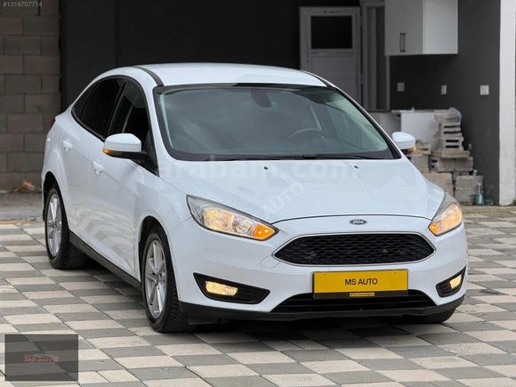2016 HATASIZ FORD FOCUS