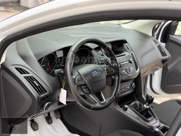 2016 HATASIZ FORD FOCUS