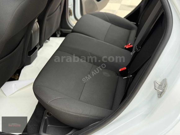 2016 HATASIZ FORD FOCUS