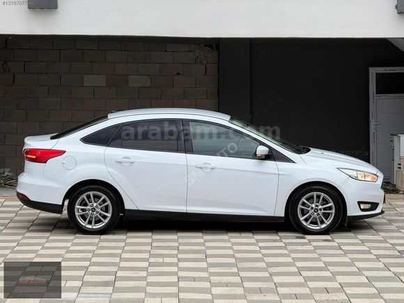 2016 HATASIZ FORD FOCUS