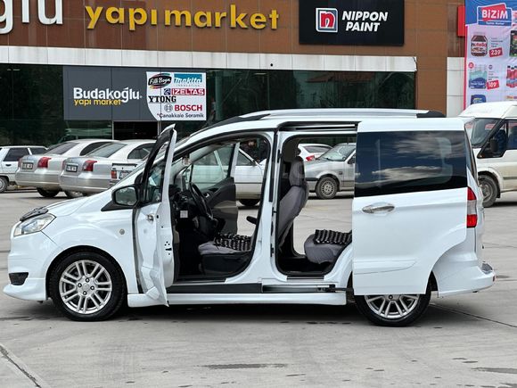 Sahibinden Ford Tourneo Courier 1.6 TDCi Titanium 2015 Model