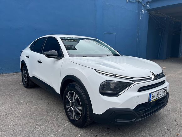(26.800 km )CİTROEN C4 X 1.2 Puretech Feel( HATASIZ-BOYASIZ)