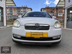 K.K 12 TAKSİT İMKANI HYUNDAİ ACCENT DÜŞÜK KM TAM OTOMATİK VİTES