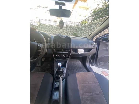 Sahibinden Renault Clio turbolu   2020 Model  44 bin km Gri (titanyum)