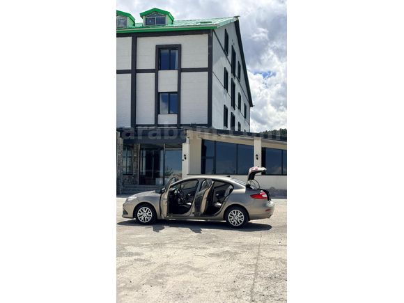 Sahibinden Renault Fluence 1.5 dCi Touch Plus 2015 Model