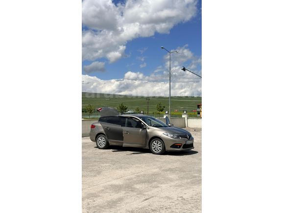 Sahibinden Renault Fluence 1.5 dCi Touch Plus 2015 Model