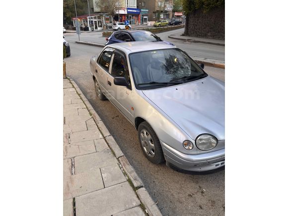 Sahibinden Corolla 1.3 ECO 1999 Model 