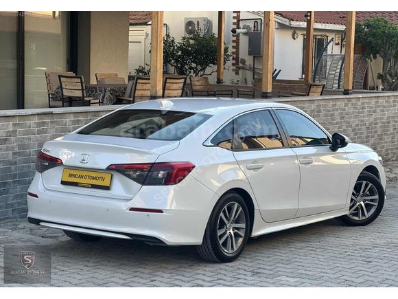 2021 HONDA CİVİC 1.5 VTEC ECO PREMİUM BOYASIZ 95 BİN'DE