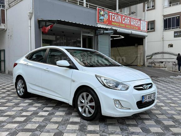 ÖCAL| 2014 OTOMATİK ACCENT BLUE 1.6CRDİ MODE PLUS 128hp EMSALSİZ