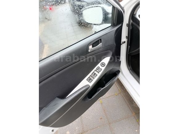 HYUNDAI ACCENT BLU 1.6 CRDI MODE PLUS 2018 MODEL