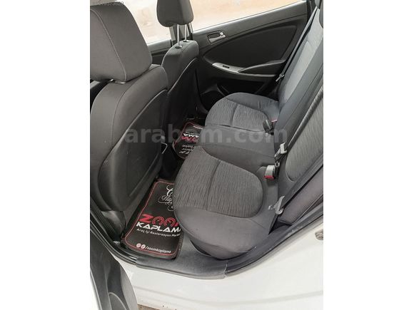 HYUNDAI ACCENT BLU 1.6 CRDI MODE PLUS 2018 MODEL