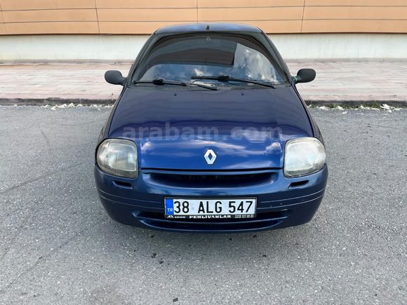 Sahibinden Renault Clio 1.4 2000 Model  245.000 km Lacivert