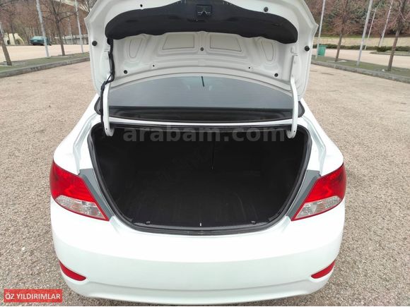 2018 TESCİLLİ, HATASIZ SAFKAN BENZİNLİ, 73.000 KM ACCENT BLUE