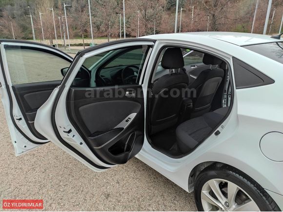 2018 TESCİLLİ, HATASIZ SAFKAN BENZİNLİ, 73.000 KM ACCENT BLUE