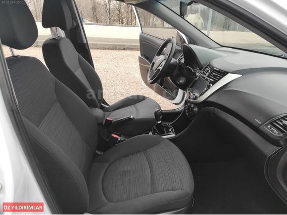2018 TESCİLLİ, HATASIZ SAFKAN BENZİNLİ, 73.000 KM ACCENT BLUE