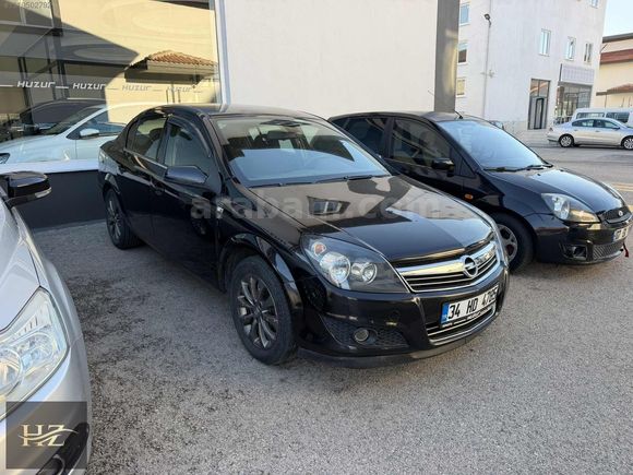 2011 MODEL 1.3 CDTİ ENJOY 111.YIL PAKET COK TEMİZ SEDEN ASTRA