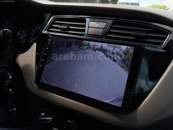 140.000 KM CAM TAVAN İ20 1.4 CRDİ STYLE TEMİZ BAKIMLI