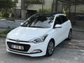 140.000 KM CAM TAVAN İ20 1.4 CRDİ STYLE TEMİZ BAKIMLI