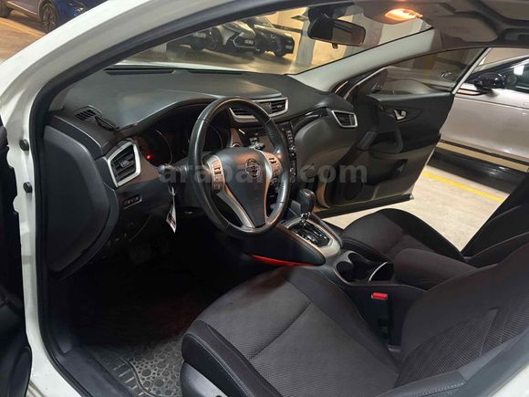 Sahibinden Nissan Qashqai 1.2 DIG-T Black Edition 2016 Model  33.000 km Beyaz
