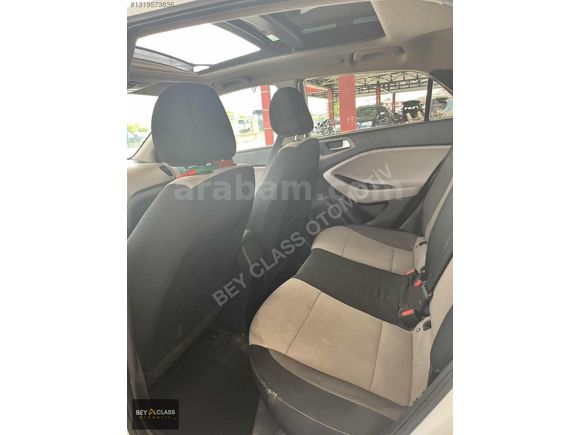 BEY CLASS'DAN HYUNDAİ İ20 1.4 CRDİ STYLE 95 BİNDE CAM TAVANLI