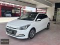 BEY CLASS'DAN HYUNDAİ İ20 1.4 CRDİ STYLE 95 BİNDE CAM TAVANLI