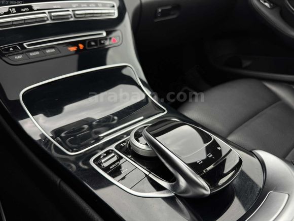 LOCA GARAGE 2014 115 BİN YETKİLİ SERVİS BAKMLI MERCEDES C180 AMG