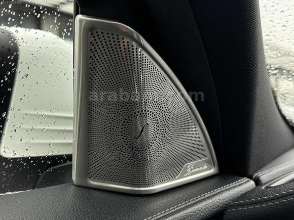LOCA GARAGE 2014 115 BİN YETKİLİ SERVİS BAKMLI MERCEDES C180 AMG