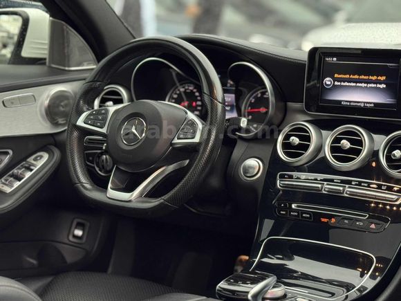 LOCA GARAGE 2014 115 BİN YETKİLİ SERVİS BAKMLI MERCEDES C180 AMG
