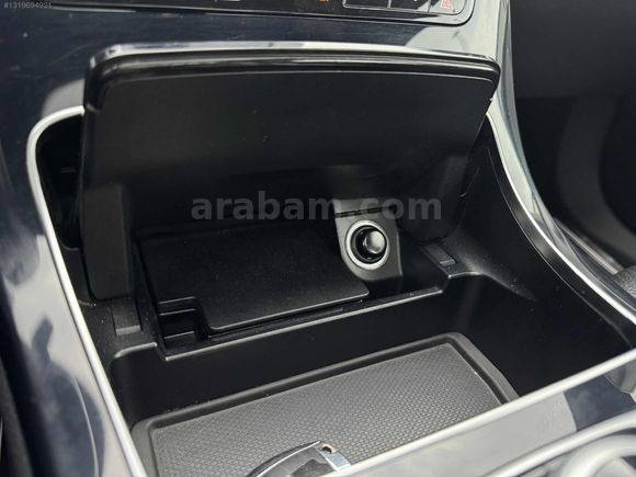 LOCA GARAGE 2014 115 BİN YETKİLİ SERVİS BAKMLI MERCEDES C180 AMG