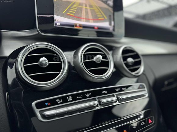 LOCA GARAGE 2014 115 BİN YETKİLİ SERVİS BAKMLI MERCEDES C180 AMG