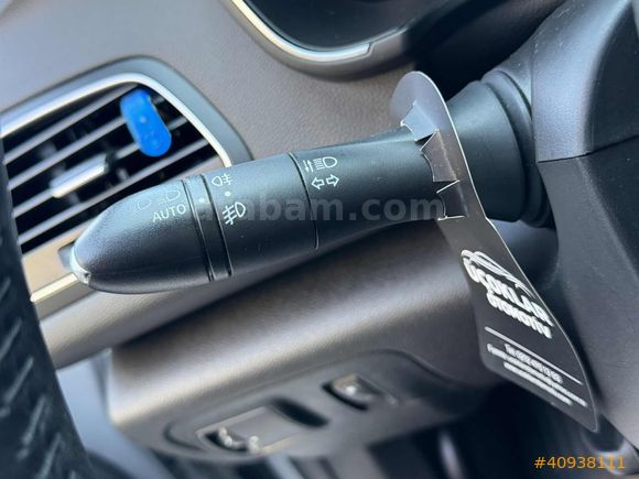 SERİ AUTO'DAN 2021 ÇIKIŞLI RENAULT MEGANE / İCON / BAKIMLI