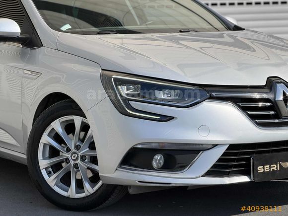 SERİ AUTO'DAN 2021 ÇIKIŞLI RENAULT MEGANE / İCON / BAKIMLI