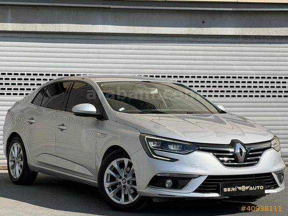 SERİ AUTO'DAN 2021 ÇIKIŞLI RENAULT MEGANE / İCON / BAKIMLI