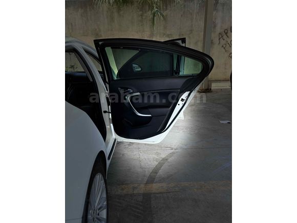 Sahibinden Opel Insignia 1.6 CDTI Cosmo 2015 Model 
