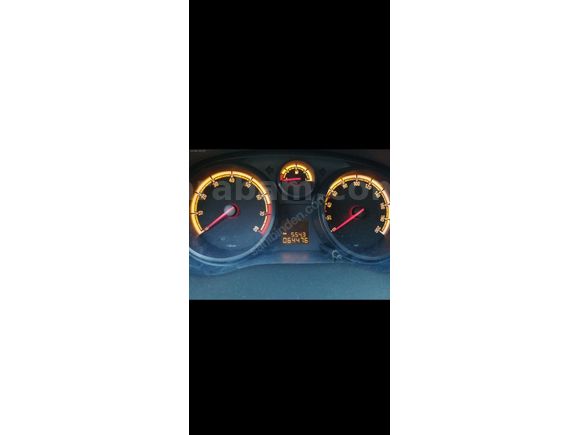 Sahibinden Opel Corsa 1.2 Twinport Essentia 2013 Model