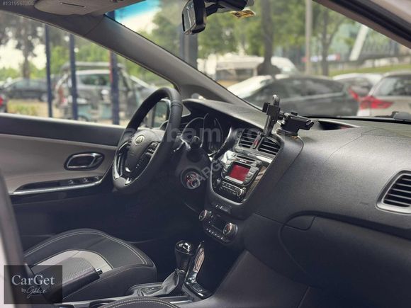 CARGET | KİA CEED CONCEPT PLUS DİZEL OTOMATİK CAM TAVANLI