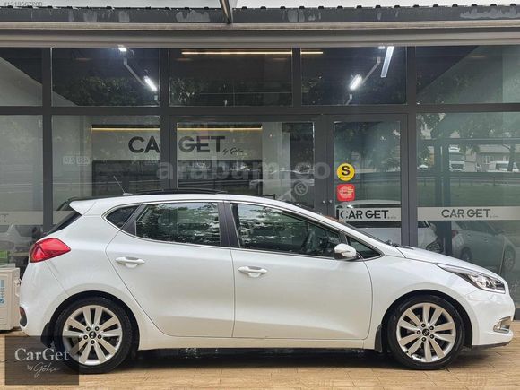 CARGET | KİA CEED CONCEPT PLUS DİZEL OTOMATİK CAM TAVANLI