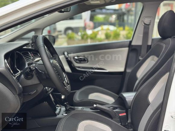 CARGET | KİA CEED CONCEPT PLUS DİZEL OTOMATİK CAM TAVANLI