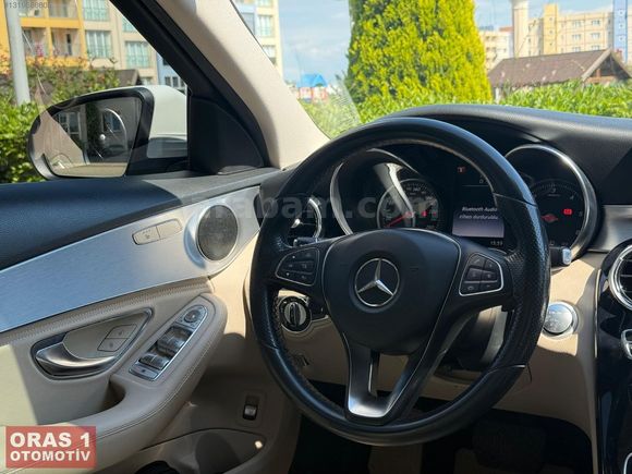 ORAS1 2015 MERCEDES C 200 D CAM TAVAN-ELEKTRİKLİ BAGAJ-KEYLESS