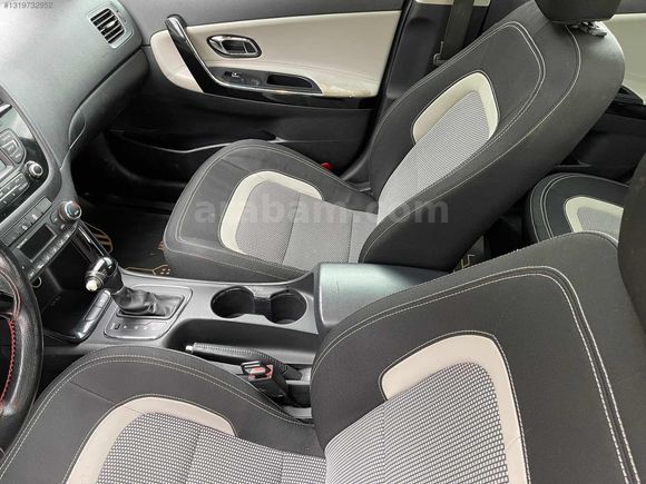 Kia CEED 1.6 CRDI OTOMATİK FULL+FULL