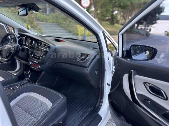 *HATASIZ PREMİUM HAFIZALI K 119.000 Km 2015