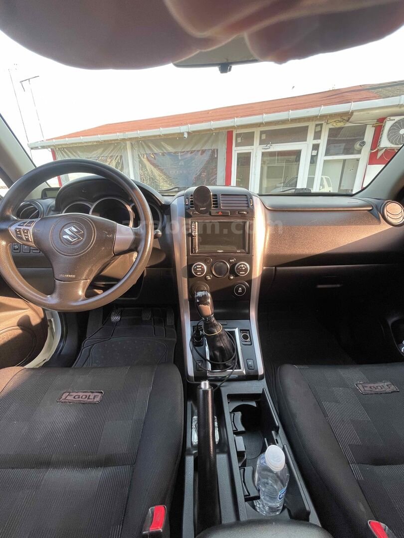 Sahibinden Suzuki Grand Vitara 1.6 2012 Model 7