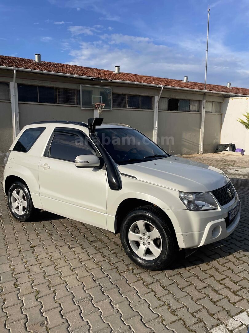 Sahibinden Suzuki Grand Vitara 1.6 2012 Model 2
