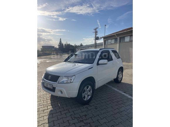 Sahibinden Suzuki Grand Vitara 1.6 2012 Model 